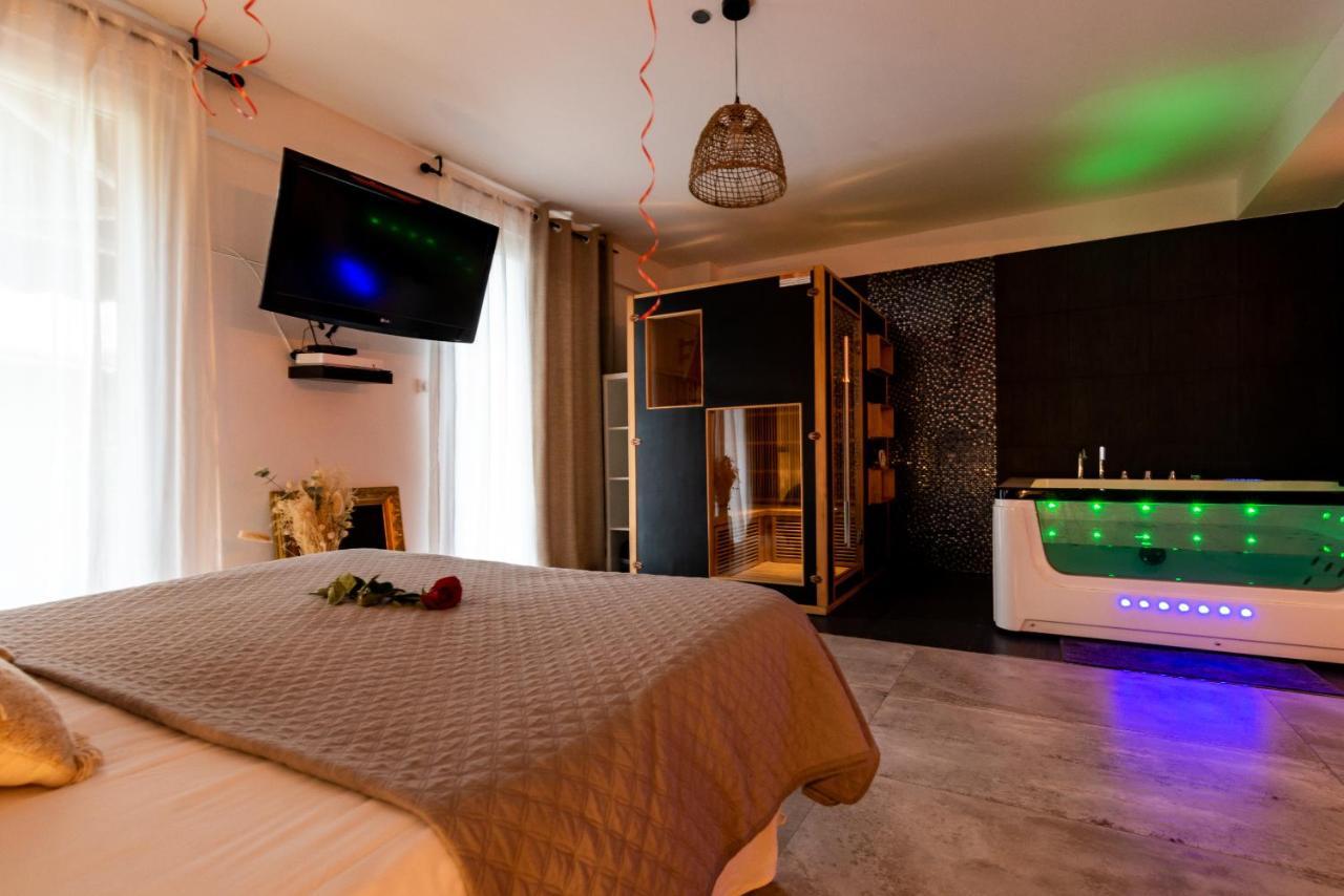 Suite And Spa 21 Dijon Exterior photo