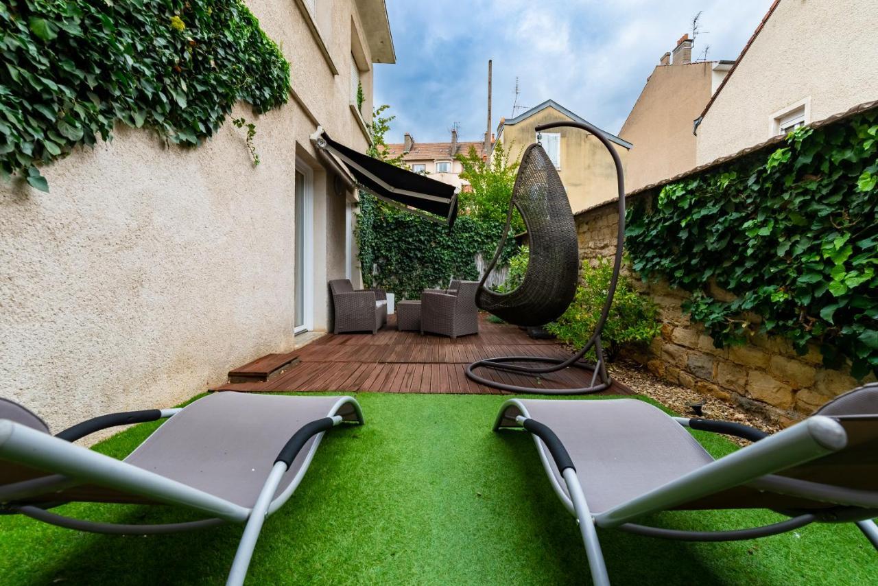 Suite And Spa 21 Dijon Exterior photo