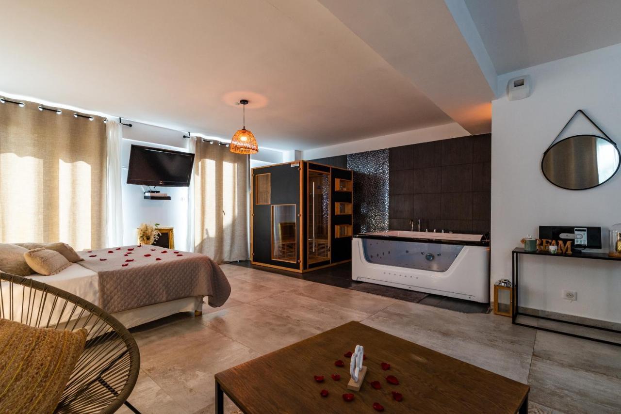 Suite And Spa 21 Dijon Exterior photo